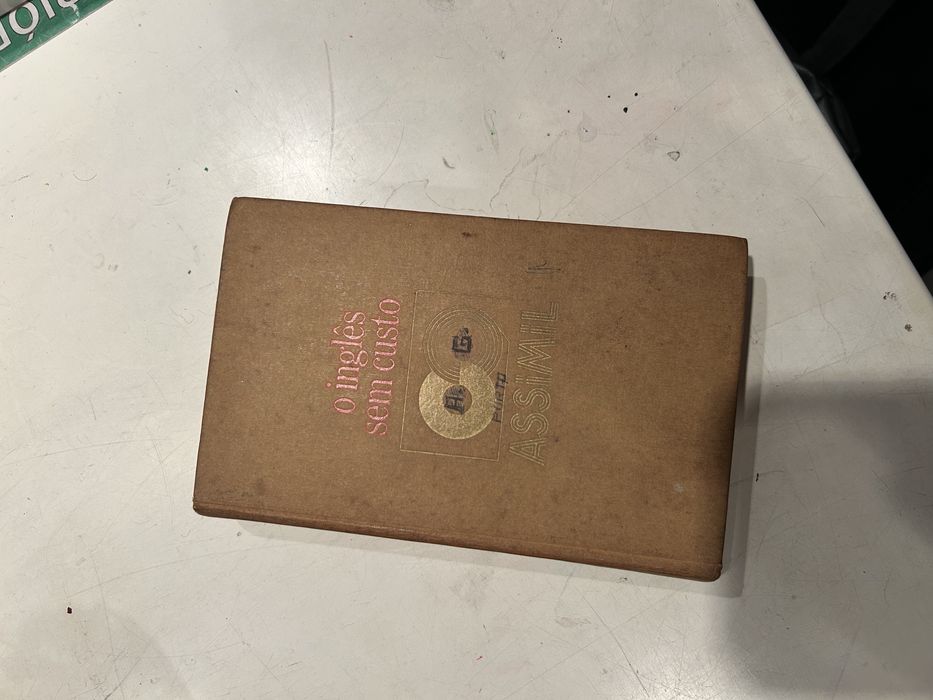 Livro O inglês sem custo