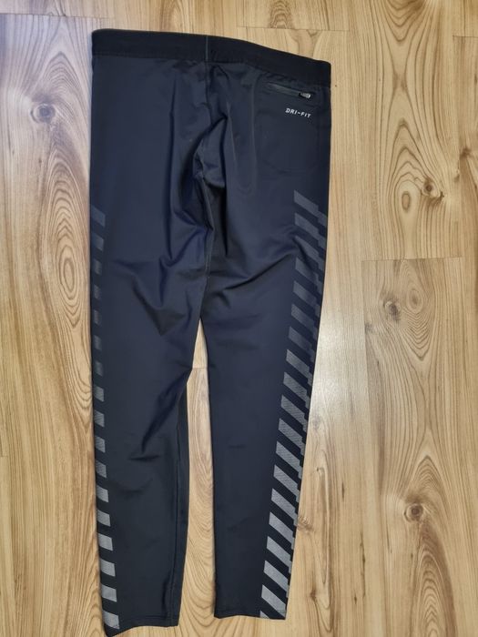 Legginsy męskie Nike L 40