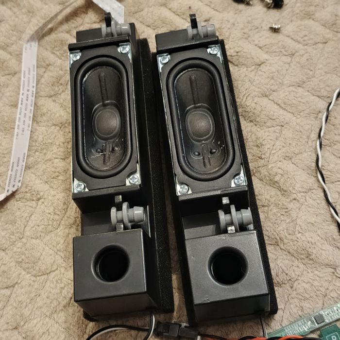 Części do Philips 58 cali 58PUS8535/12 głośniki, ledy i inne