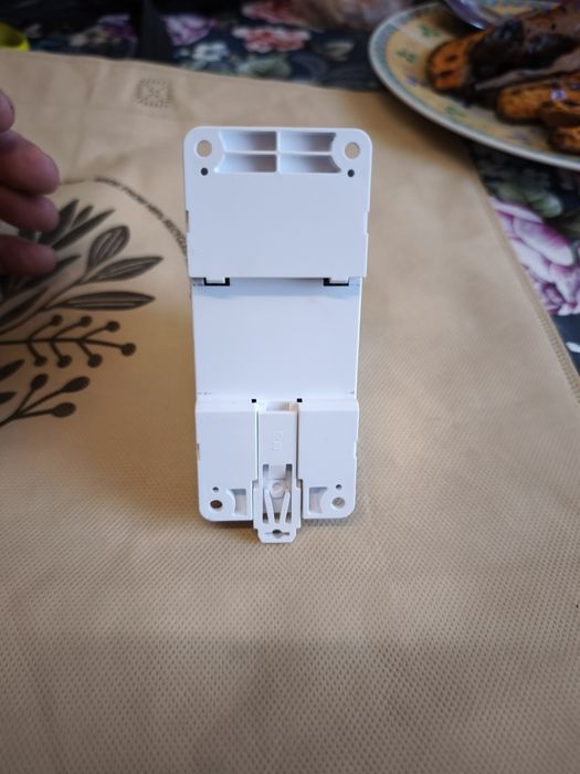 Ledkia Regulador Universal LED Triac RF/Pulsador para Carril DIN 2 A