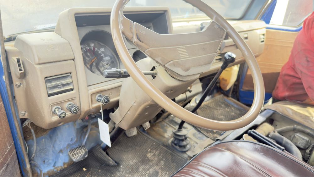 Peças Nissan Cabstar 2.5 D ano 83/90