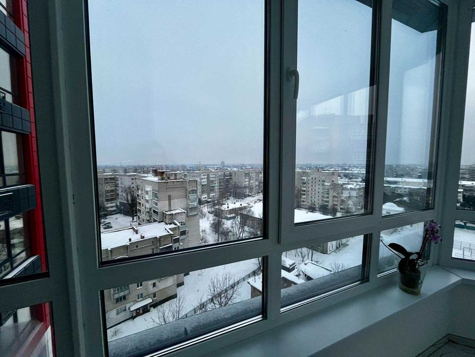 ЖК"Мистецьки ворота" 2х кімнатна квартира з новим ремонтом