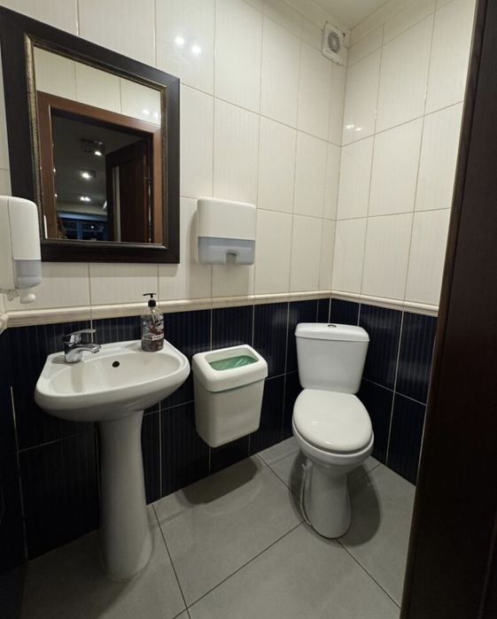 Продаж комерційної нерухомості (кафе)