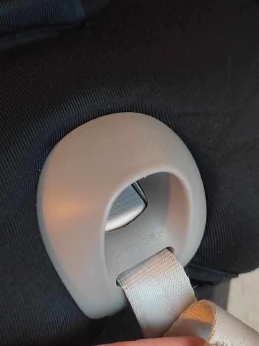 Fotelik obrotowy Cybex Sirona SX2