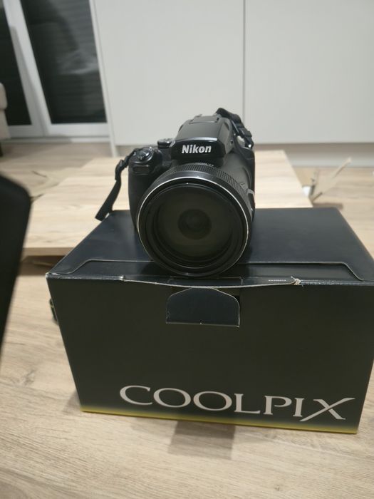 Nikon coolpix  P1100