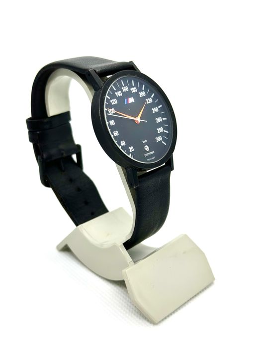 BMW M5 E34 watch