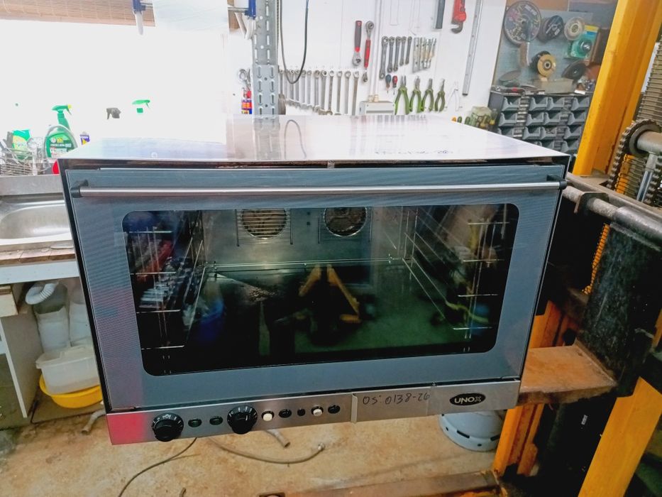 Forno unox a gás com vapor