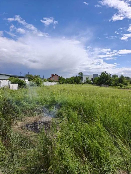 Продаж земельної ділянки в с. Зарванці