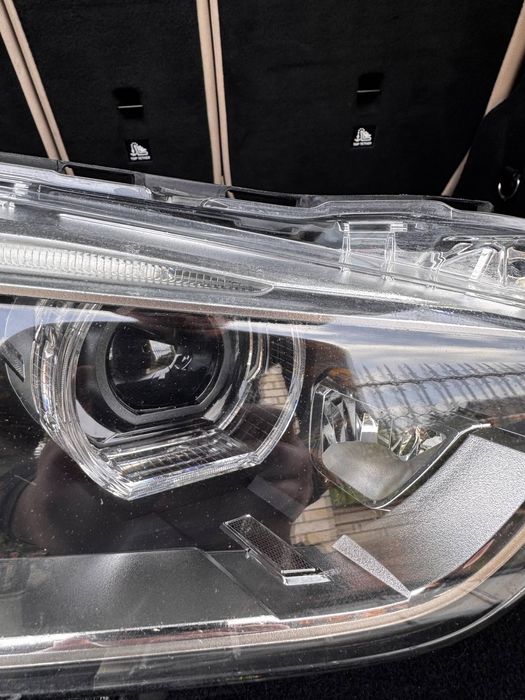 Оригінальна фара BMW X1 F48 Full LED USA 2016 (права)