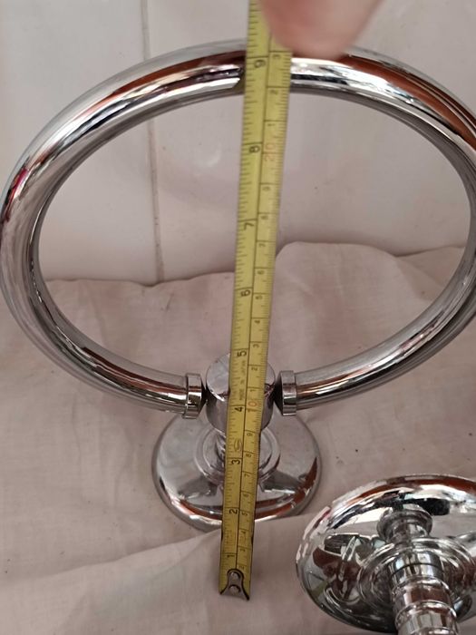 Conjunto em inox para WC de 4 peças