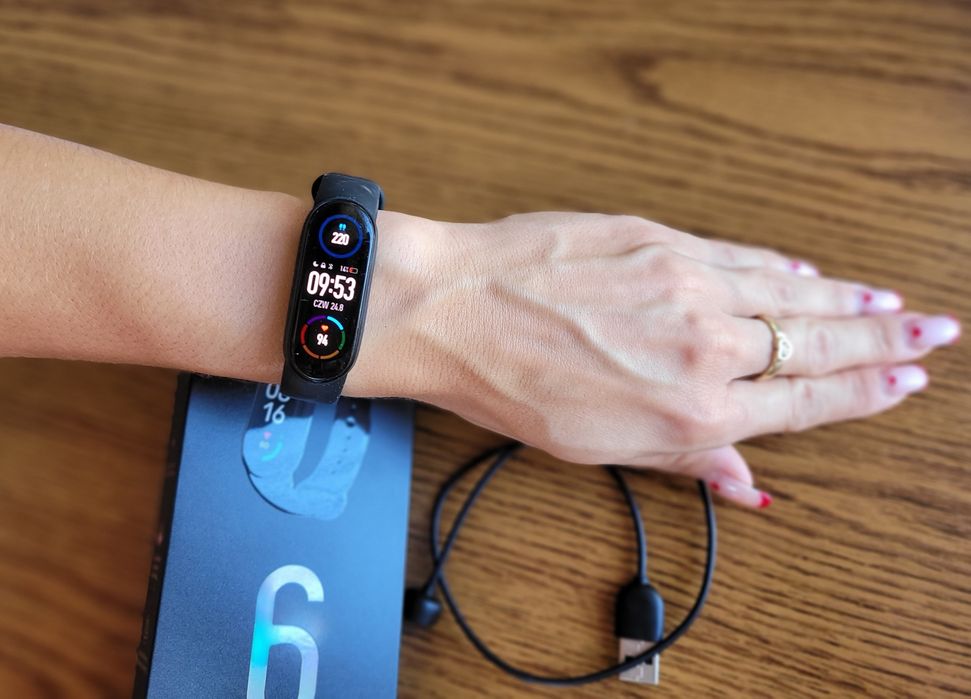 Zegarek sportowy xiaomi mi band 6