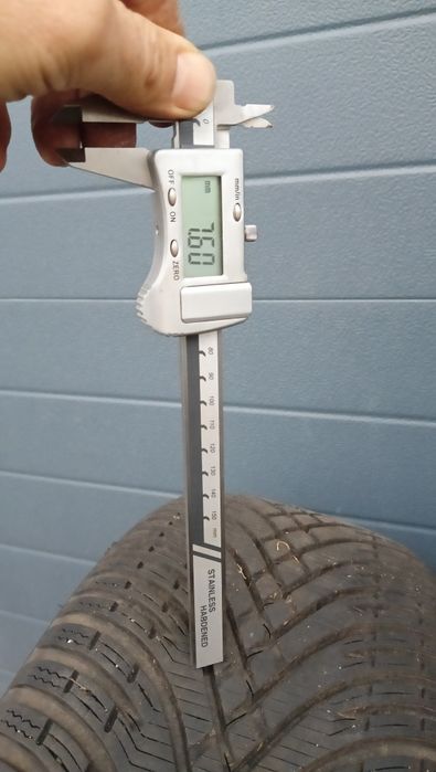 VW MULTIWAN T5 T6 koła zimowe 235/55/17 ORGINAŁ 4SZT.