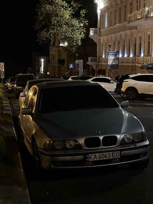 Продам BMW E39 2.0