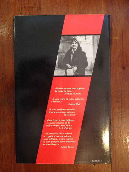 Iris Murdoch - Os olhos da aranha