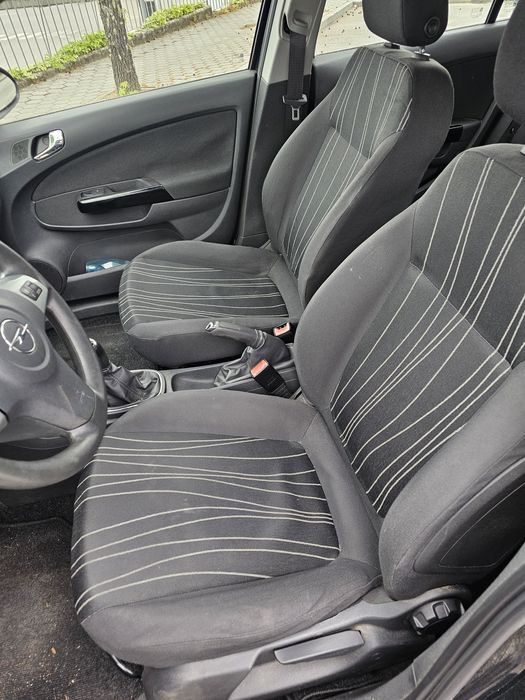 Opel  corsa 1.2  gasolina