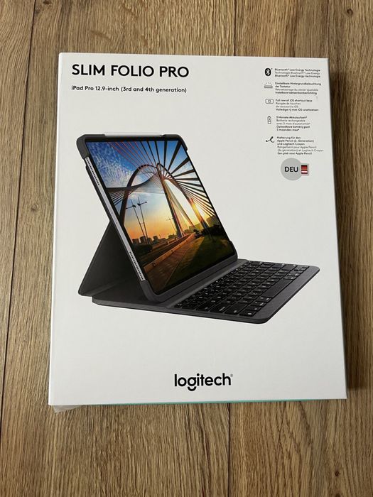 Чохол-клавіатура Logitech SLIM FOLIO PRO для iPad Pro 12.9”