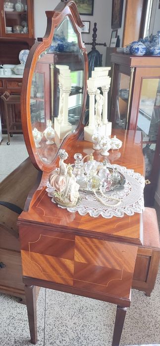 Antigo toucador/penteadeira