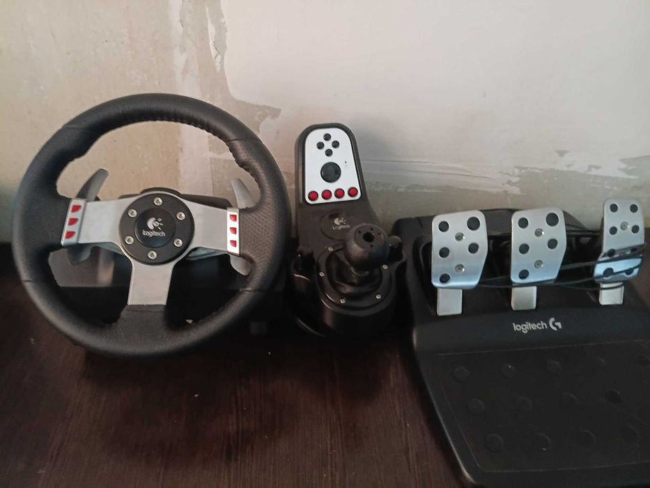 Игровой руль Logitech G27 +кпп