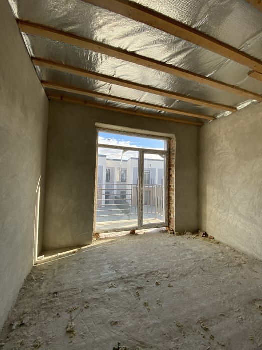 Просторий таунхаус 135 м² біля Калинової Слободи з гаражем та ділянкою