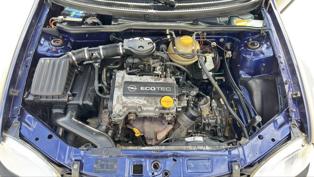 Opel corsa 1.0 gasolina
