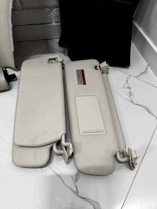 Потолок білий. Стеля біла VW Volkswagen Touareg Tuareg NF /FL