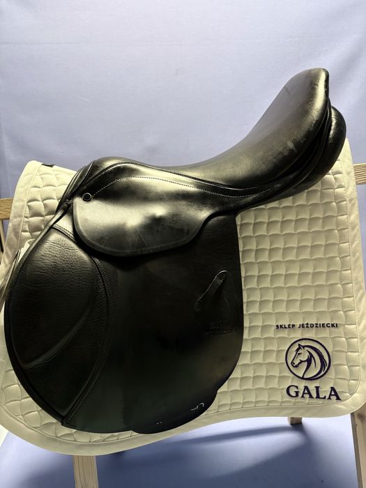 Siodło Stubben Artus 17,5” 31