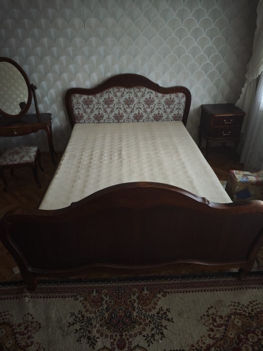 KOMPLET MEBLI DO SYPIALNI – W stylu Ludwikańskim