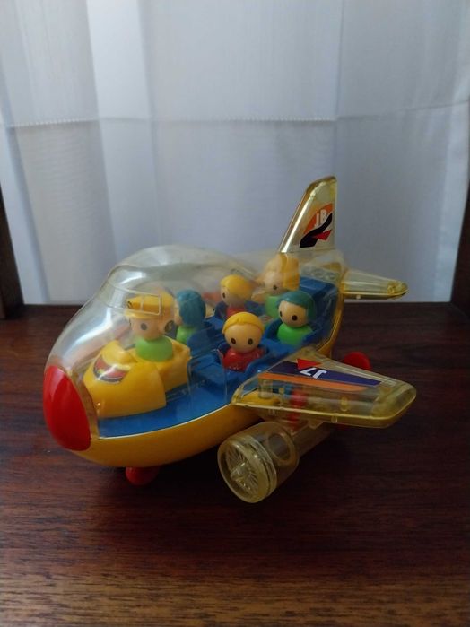 Avião de brincar e decorativo