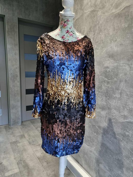 Sukienka z cekinami rozmiar M 38 Vinceotto