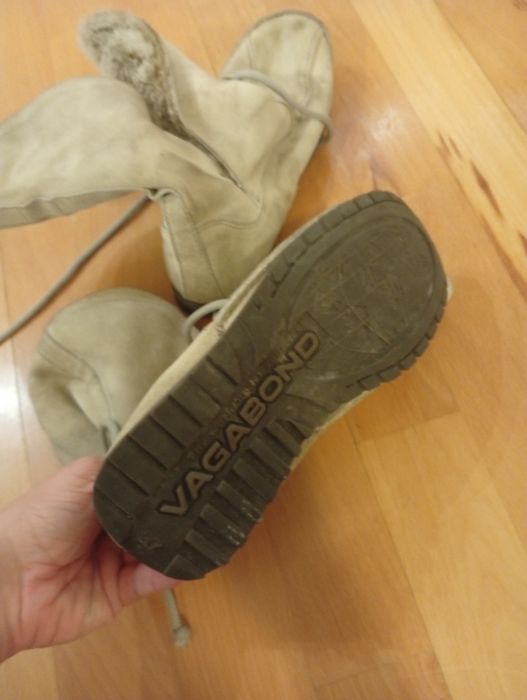 Buty vagabond skóra kozia 37 biale futerko