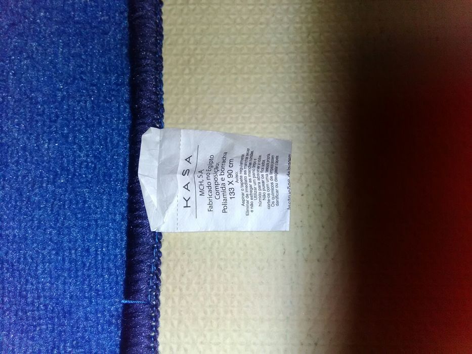 Tapete antiderrapante para criança