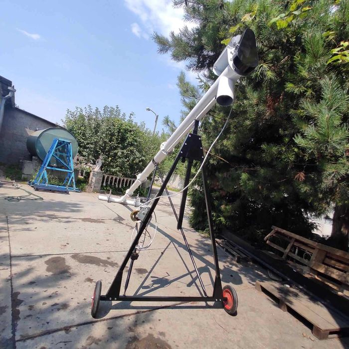 Шнековий погрузчик, підбирач, шнек, транспортер зерна, протруйник.