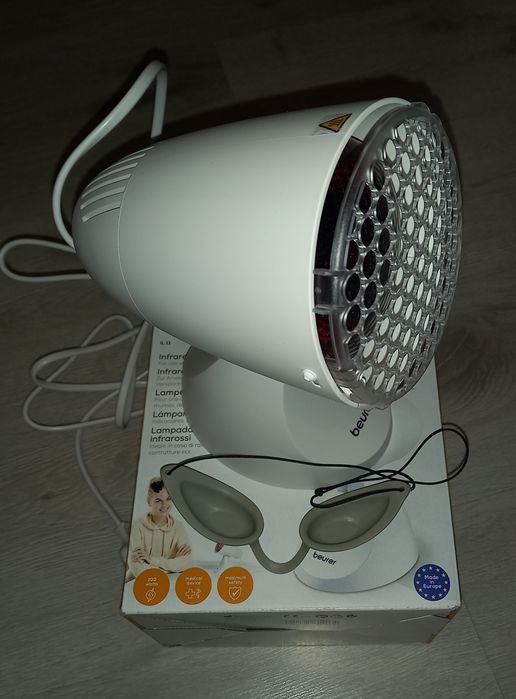 Beurer lampa na podczerwień z kratką jak nowa.