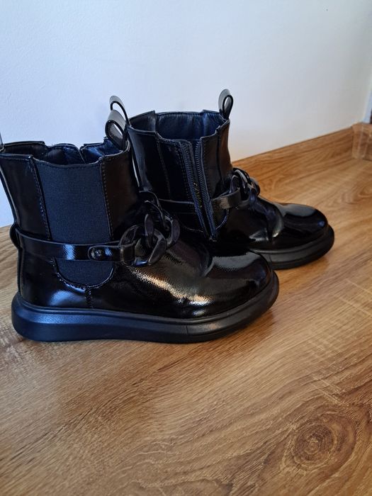 Черевички для дівчинки