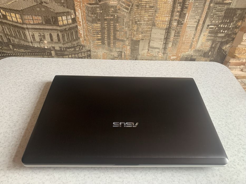 Продам Ноутбук ASUS N76VJ Black б/у