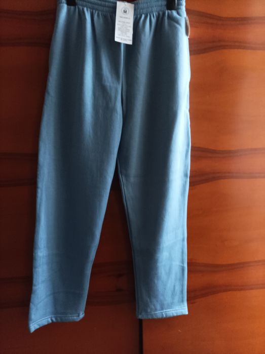 Новый костюм размер52-54