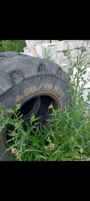 Opony felgi John Deere 15x24