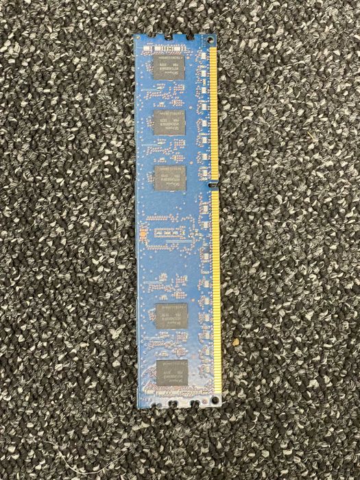 DELL Pamięć RAM, DDR3 4GB 1600MHz, PC3L-12800R, ECC - HMT451R7AFR8A-PB