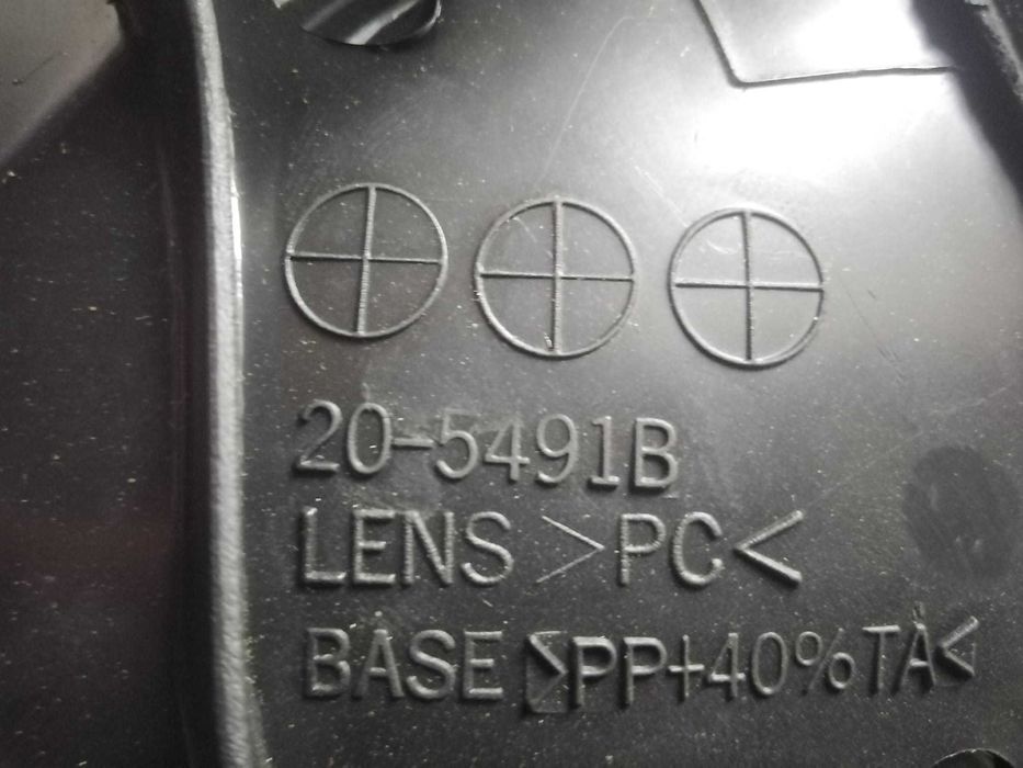 Farol Direito Renault Clio II Novo