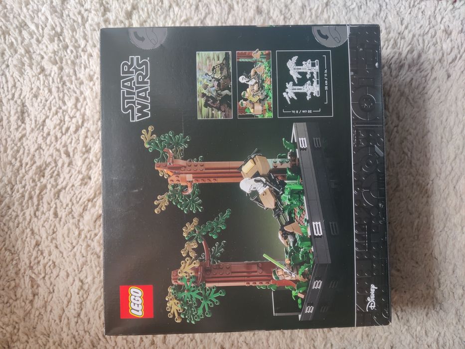 Lego Star Wars 75353 Diorama: pościg na ścigaczu przez Endor