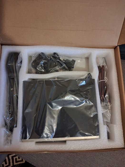 Радіомікрофон Sennheiser 100 G 4 новий.