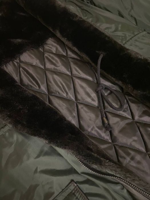 Парка чоловіча в упаковці