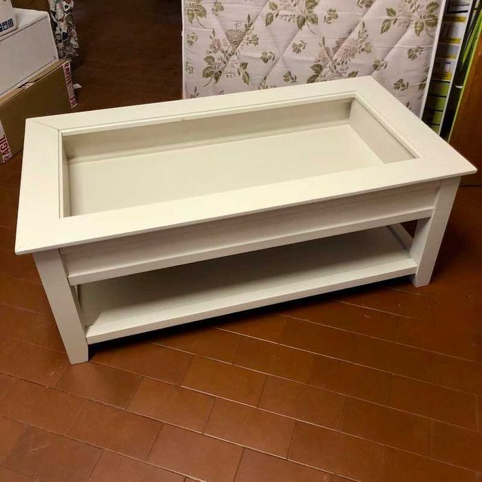 Coffee table display stand64564198334979120
