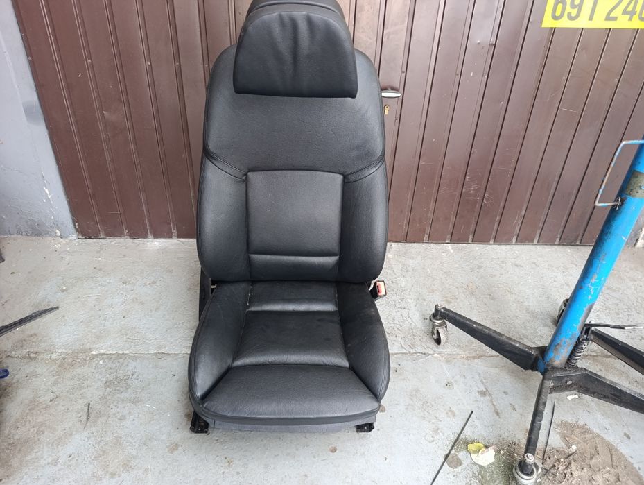 BMW F10 fotel prawy komfort Europa