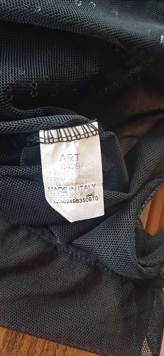 Czarne eleganckie body r. S/M z kokardą z cekinów
