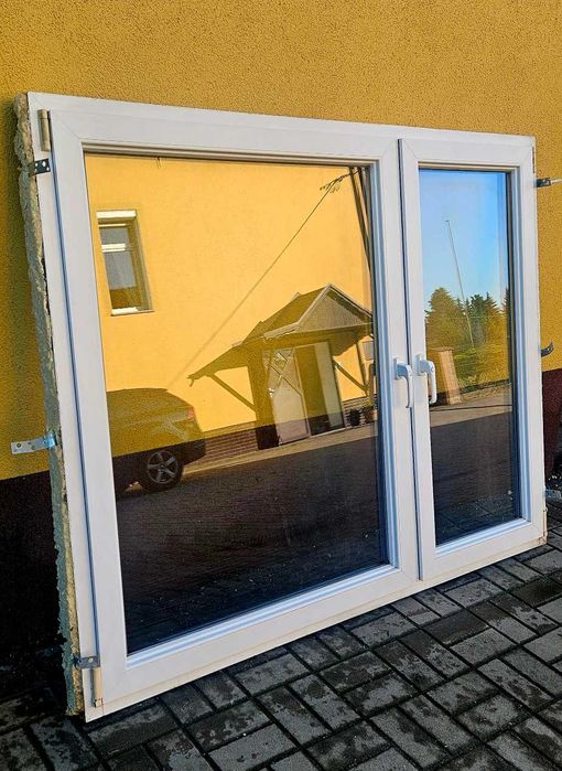 2x okno dwuskrzydłowe otwierane I uchylne 177/144