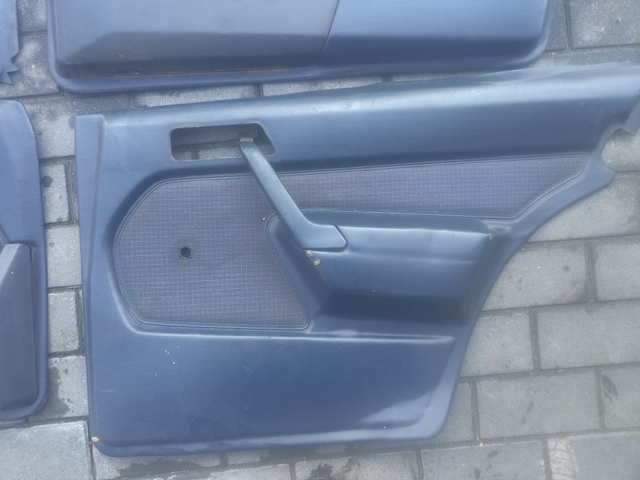 Карти дверей Мерседес 190  w 201