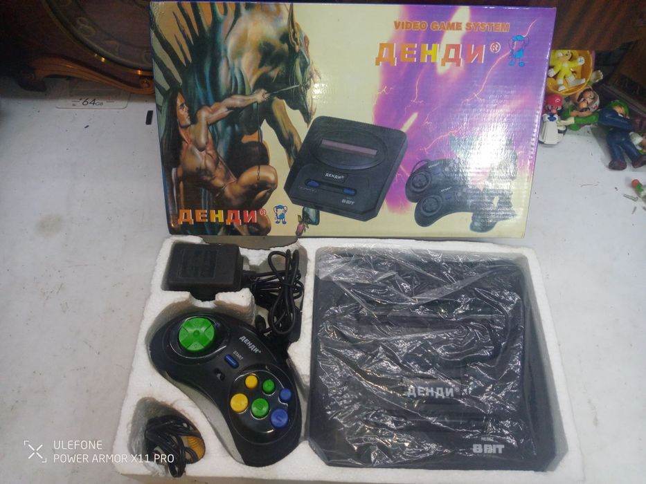 Приставка Мега, Денді