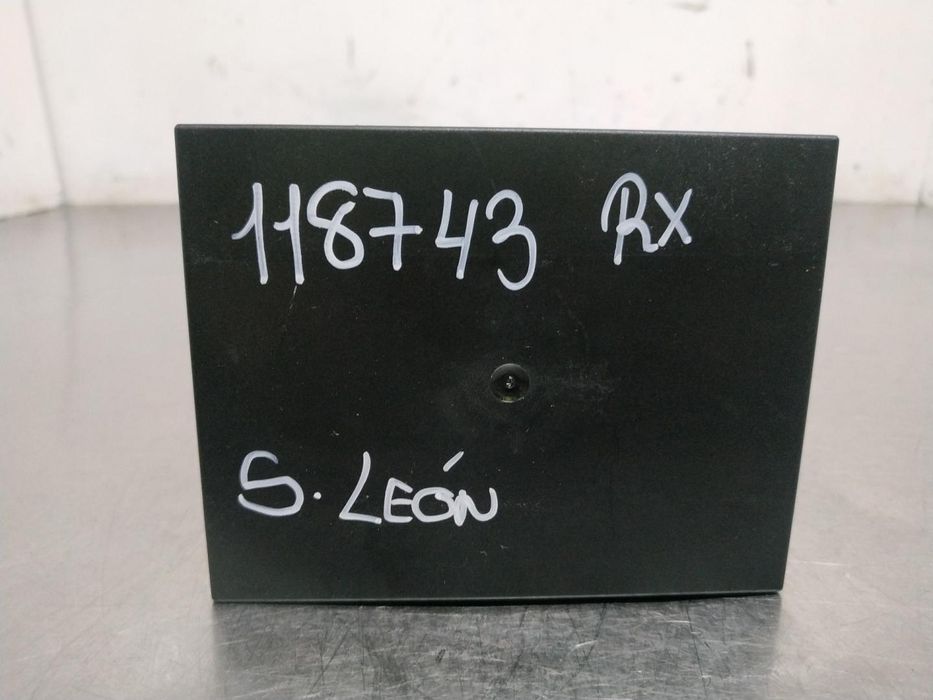 Módulo Eletrónico Seat Leon 1P1