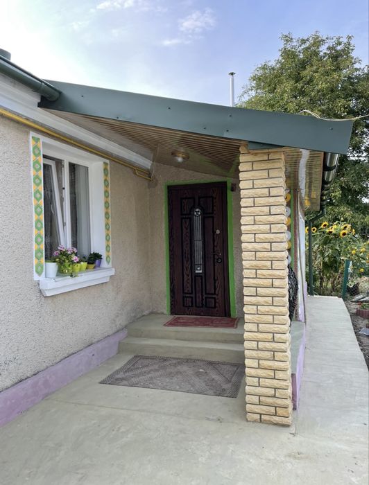 Продається будинок на 3 кімнати в селі Хмелівка